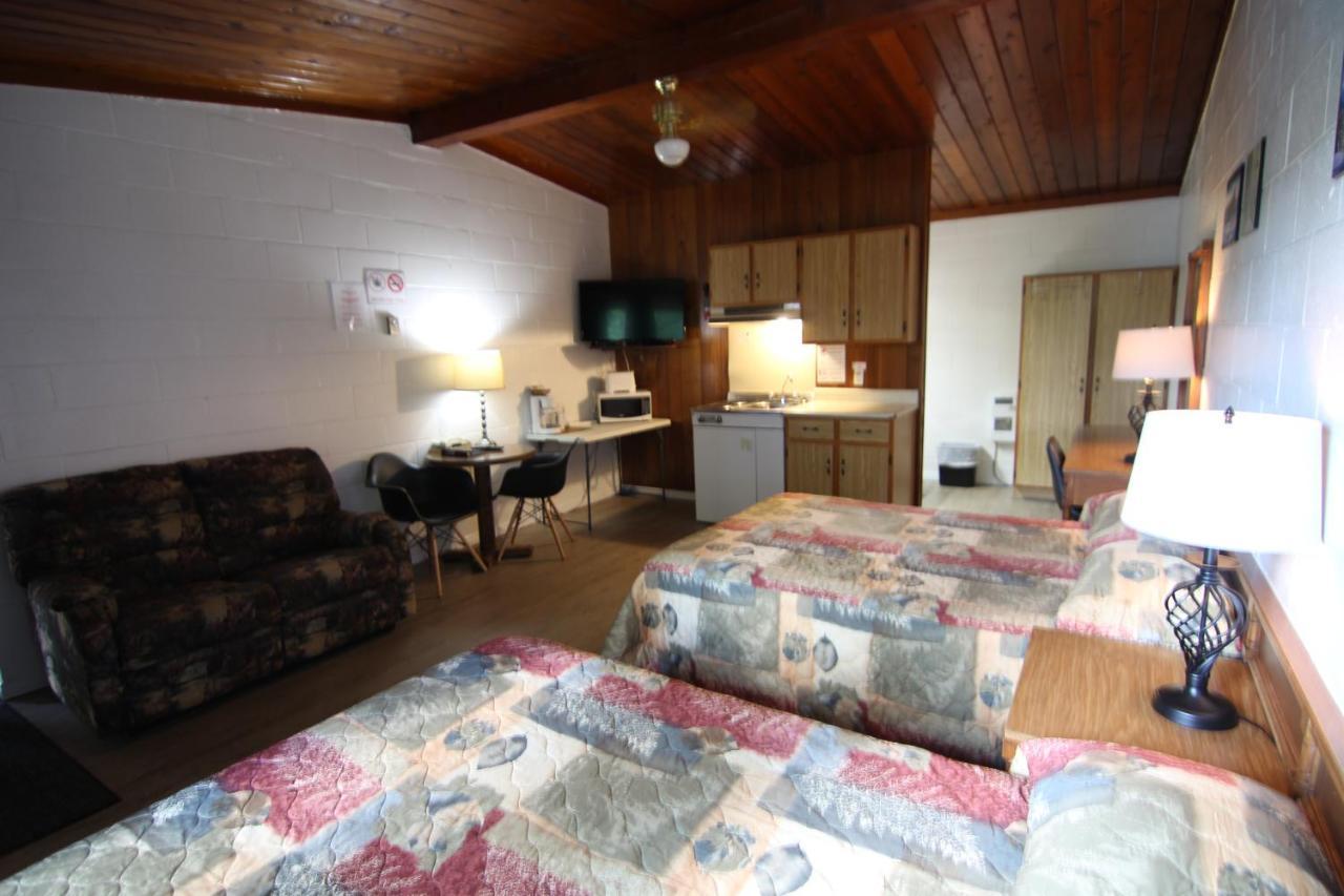 Motel Lennoxville Sherbrooke Dış mekan fotoğraf