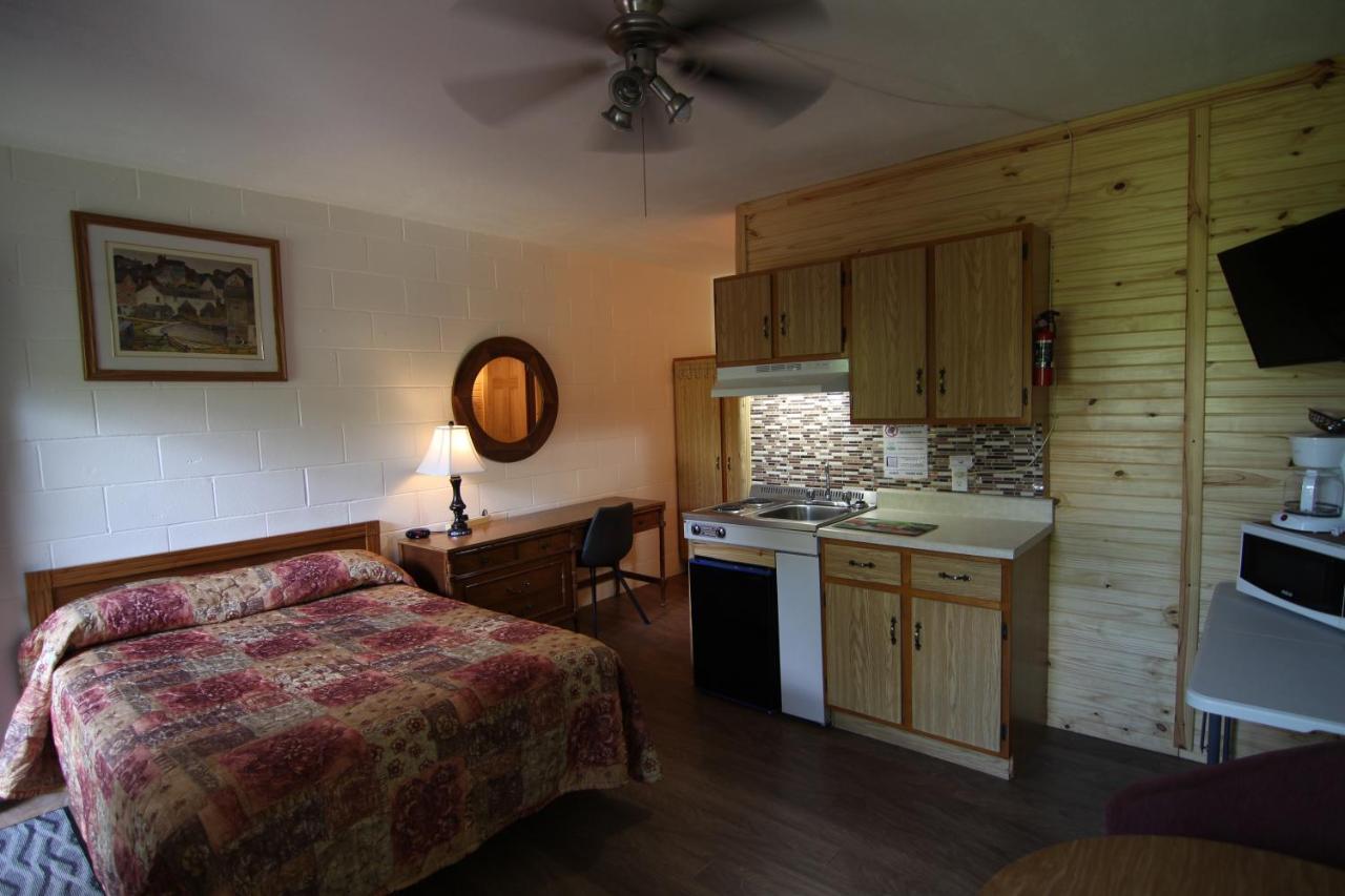 Motel Lennoxville Sherbrooke Dış mekan fotoğraf