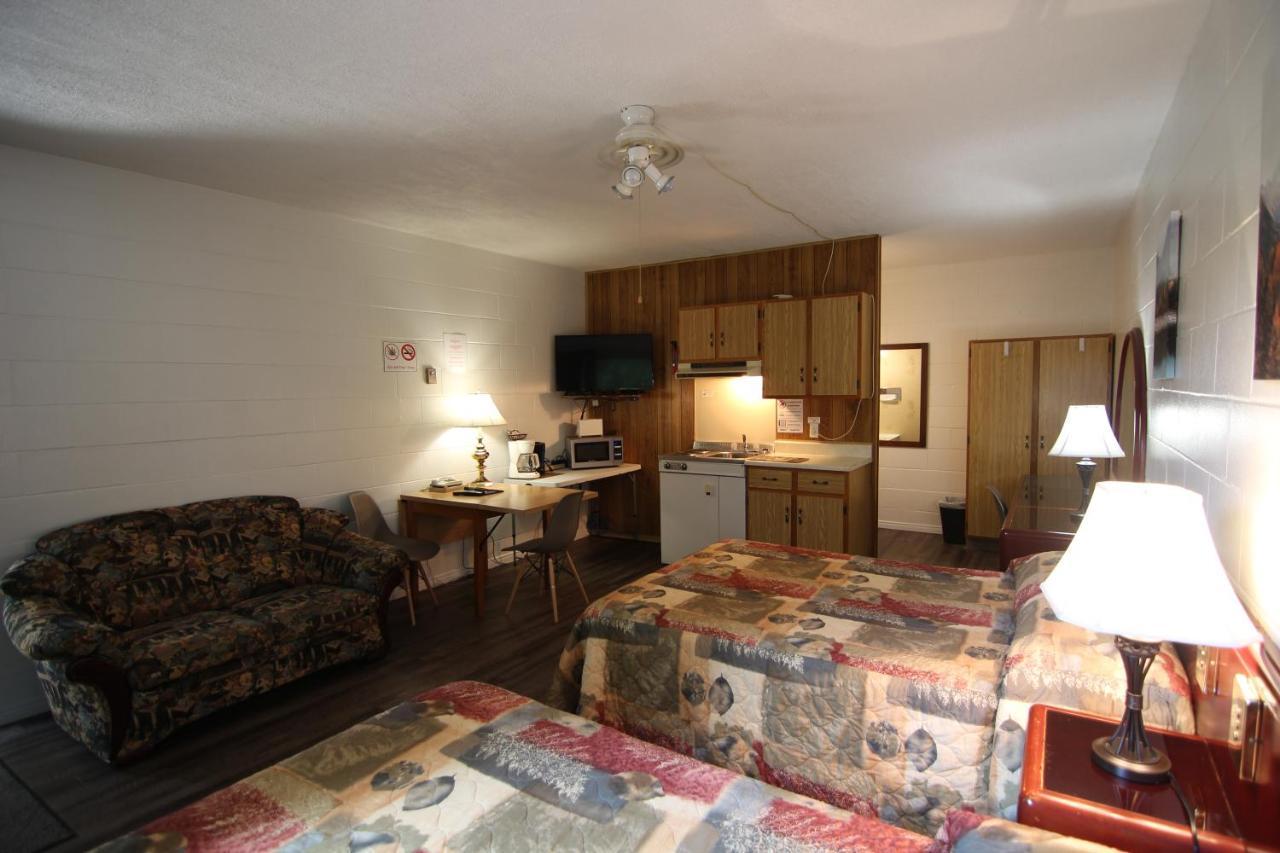 Motel Lennoxville Sherbrooke Dış mekan fotoğraf