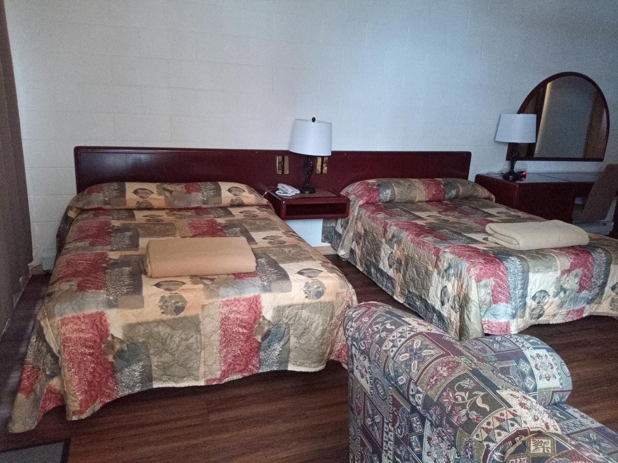 Motel Lennoxville Sherbrooke Dış mekan fotoğraf