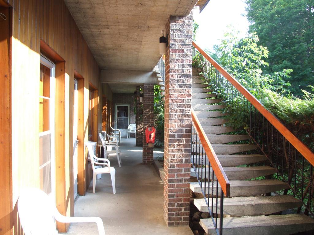 Motel Lennoxville Sherbrooke Dış mekan fotoğraf