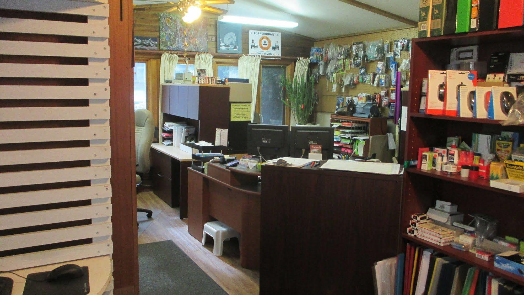 Motel Lennoxville Sherbrooke Dış mekan fotoğraf